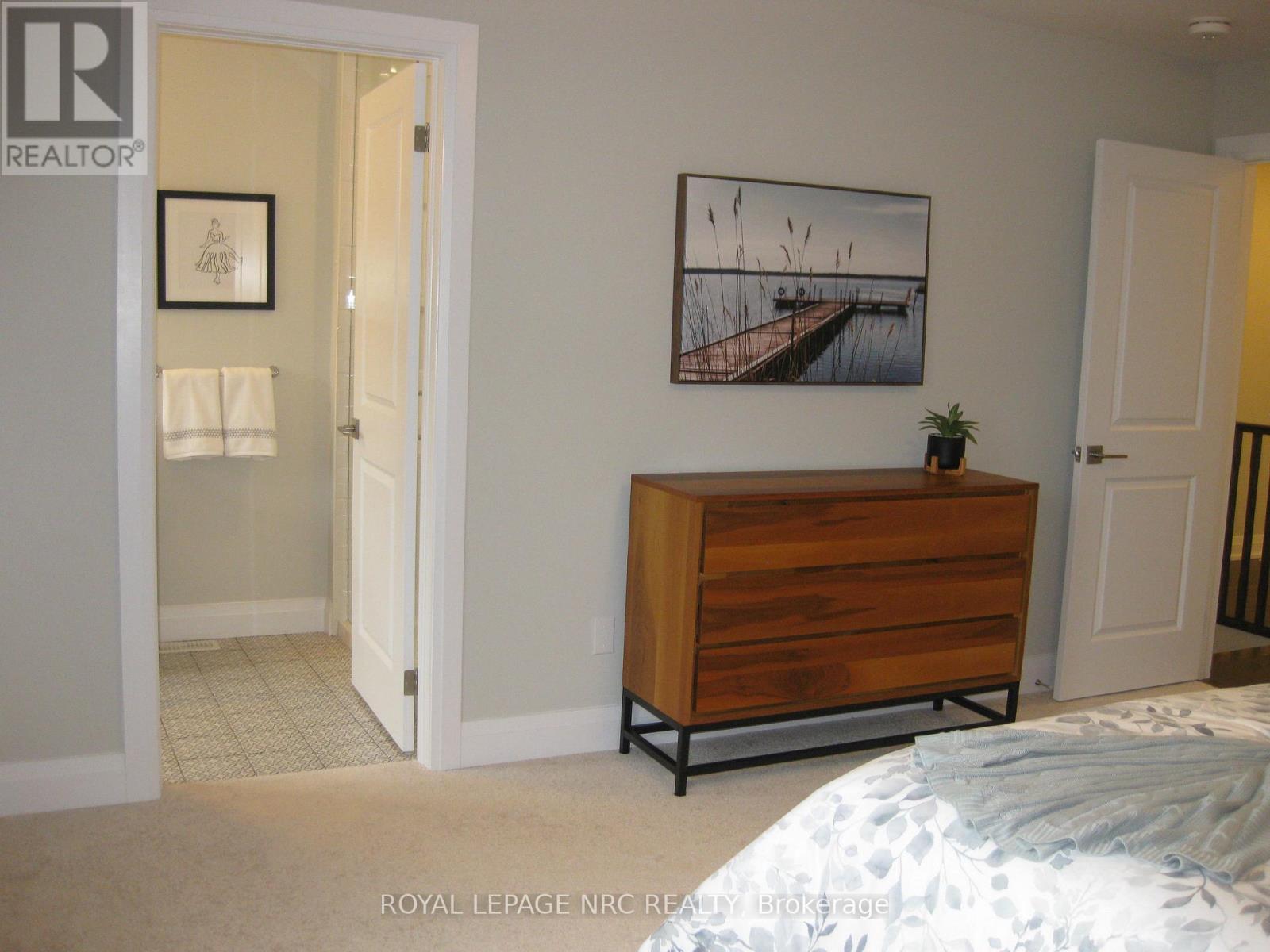 4839 Pettit Avenue, Niagara Falls, Ontario  L2E 0B7 - Photo 21 - X13030774