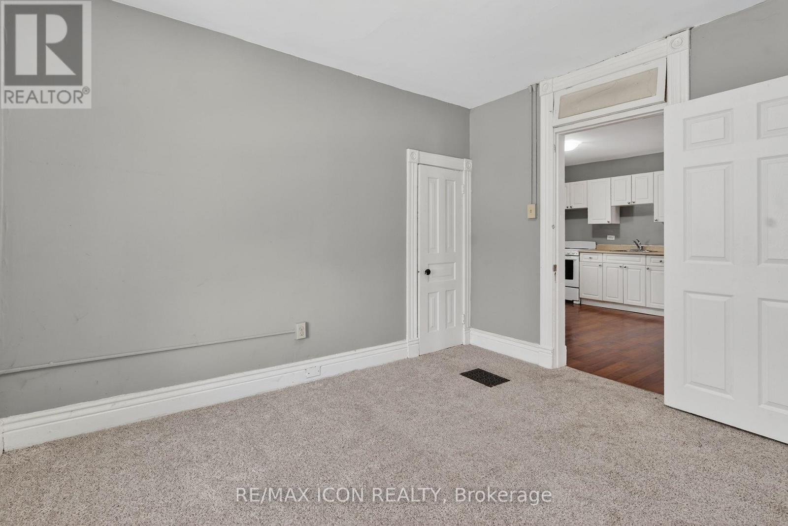 720 Queens Avenue, London East, Ontario  N5W 3H5 - Photo 11 - X12741378