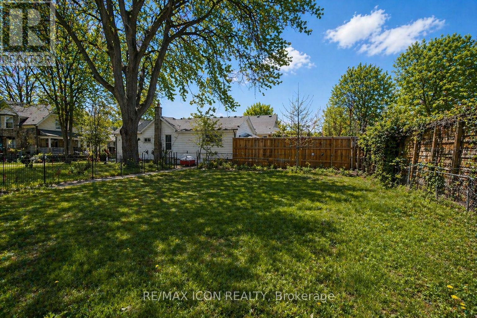 720 Queens Avenue, London East, Ontario  N5W 3H5 - Photo 38 - X12741378