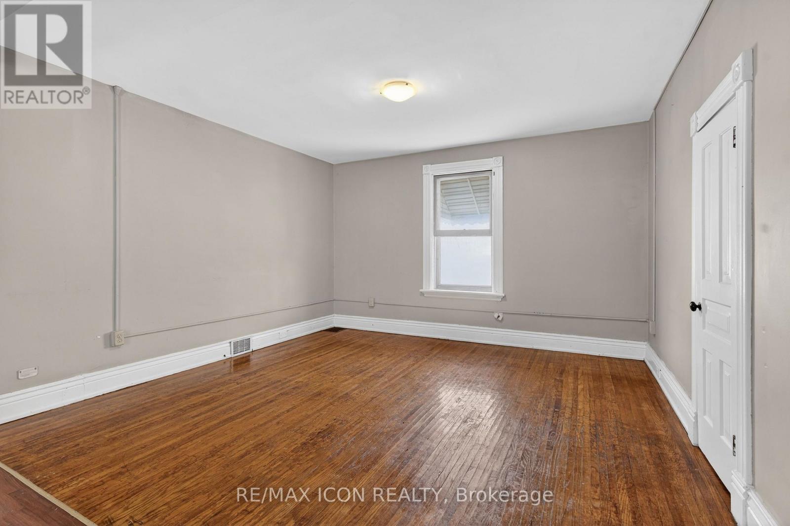 720 Queens Avenue, London East, Ontario  N5W 3H5 - Photo 8 - X12741378