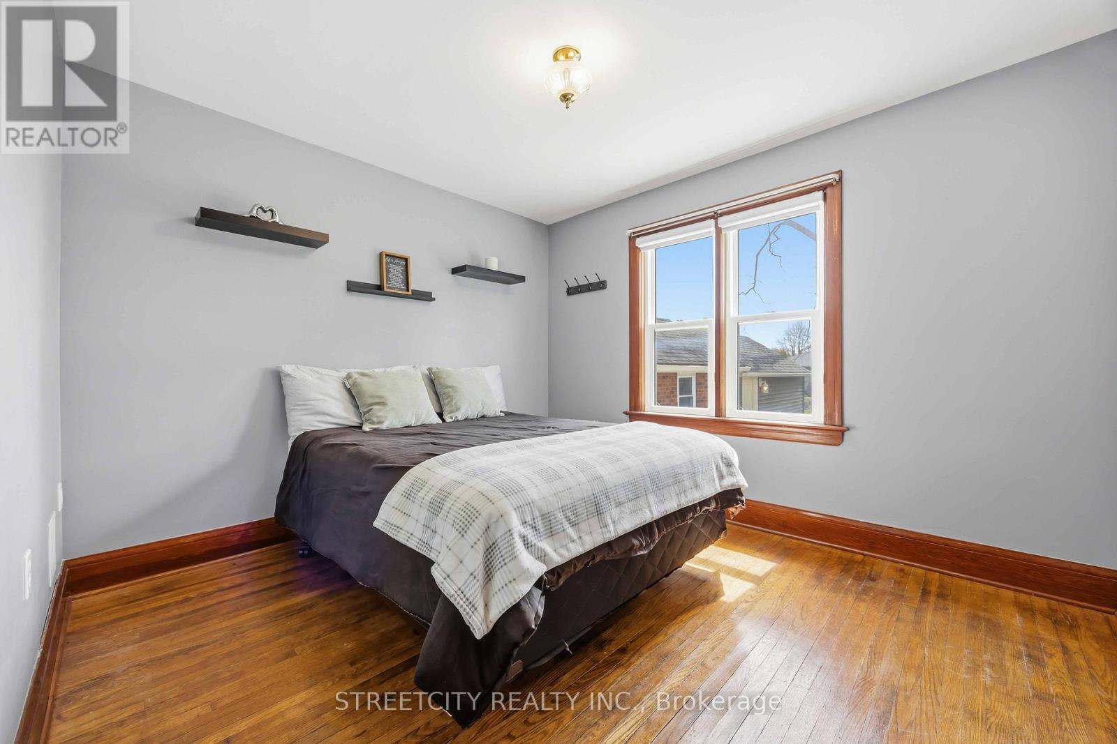 530 Plympton Street, Plympton-Wyoming, Ontario  N0N 1T0 - Photo 20 - X13030788