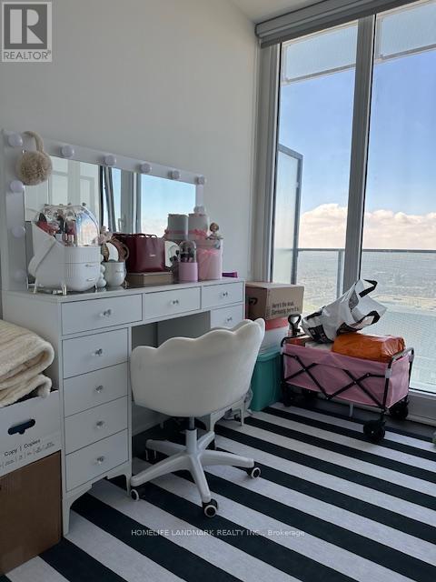 5410 - 3900 Confederation Parkway, Mississauga, Ontario  L5B 0M3 - Photo 8 - W13014792