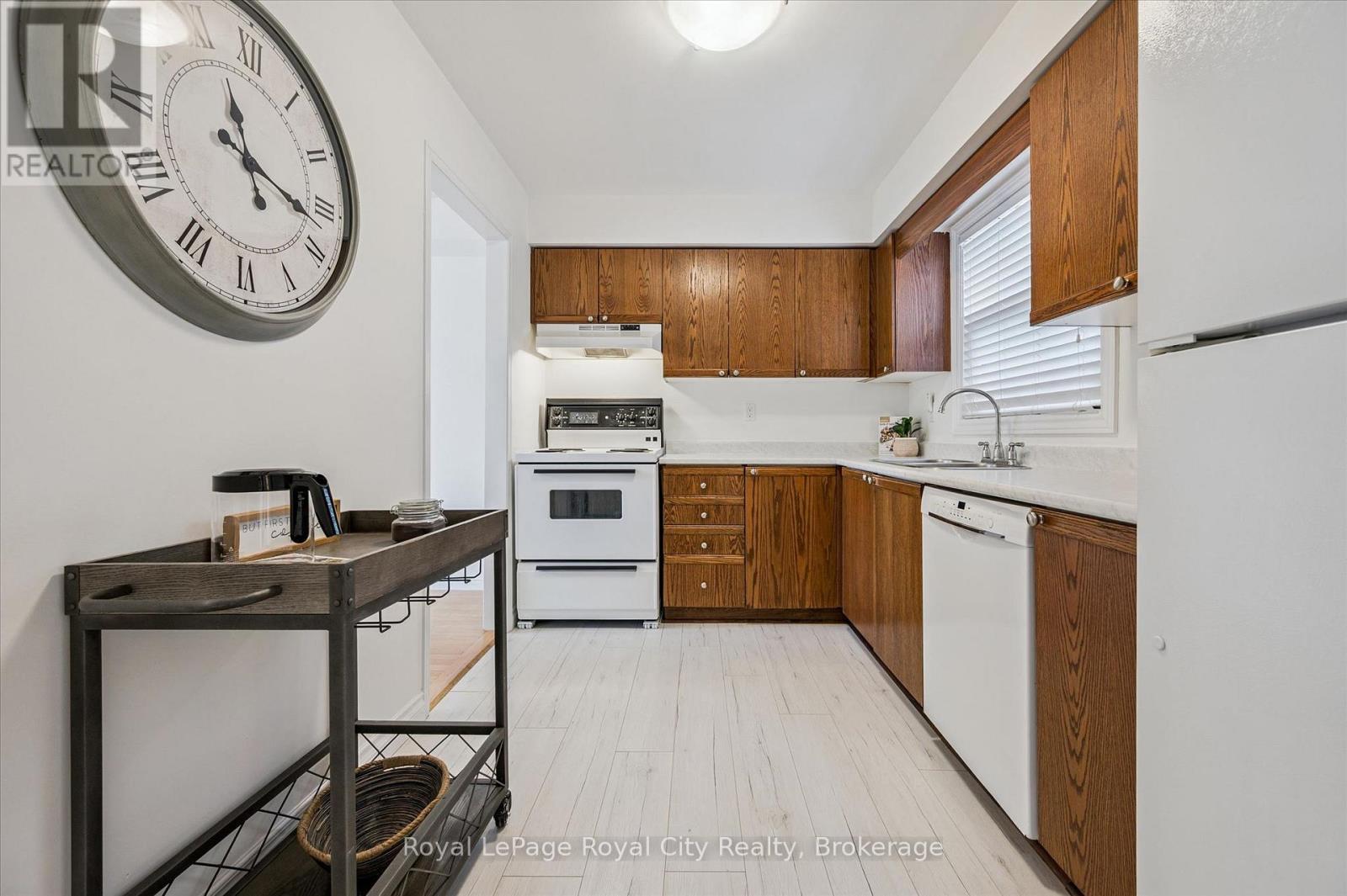 33 Fairgreen Close, Cambridge, Ontario  N1T 1T6 - Photo 16 - X13030706