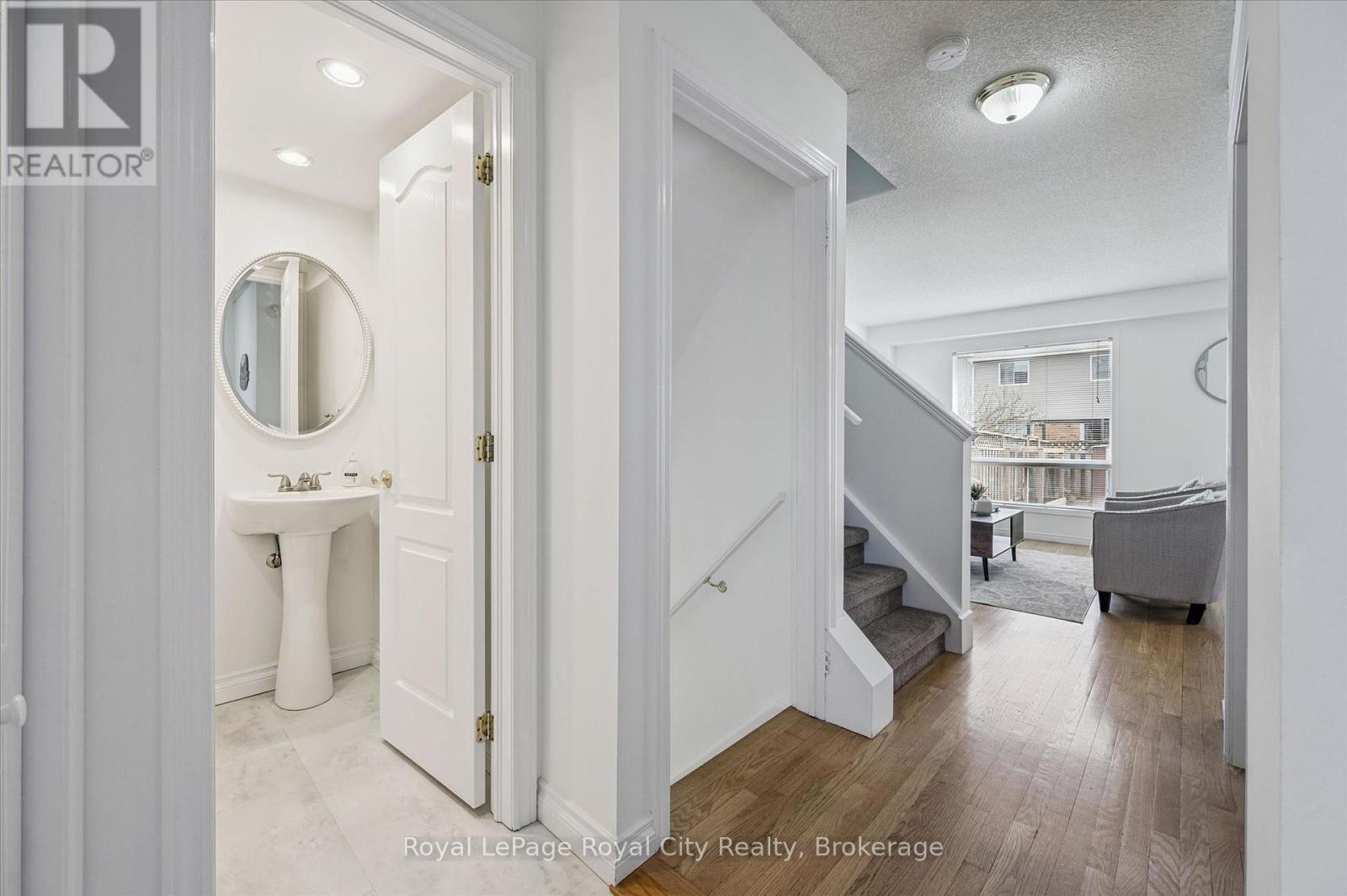 33 Fairgreen Close, Cambridge, Ontario  N1T 1T6 - Photo 20 - X13030706