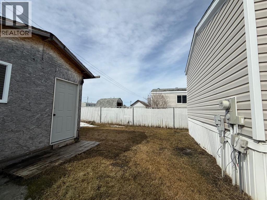 9715 108 Avenue, Clairmont, Alberta  T8X 5E4 - Photo 20 - A2300882
