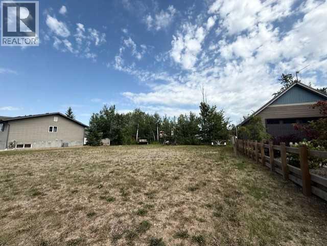 202 Lake View Drive, Lac Des Iles, Saskatchewan
