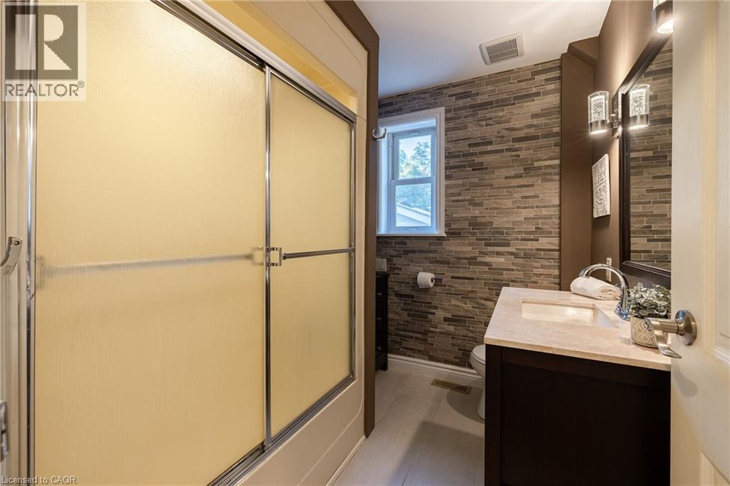 76 Brock Street, Oakville, Ontario  L6K 2Z1 - Photo 15 - 40794452