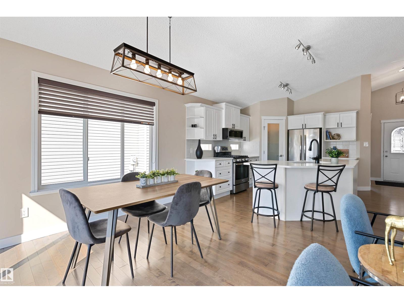 13 Newbury Co, St. Albert, Alberta  T8N 7C1 - Photo 11 - E4482881