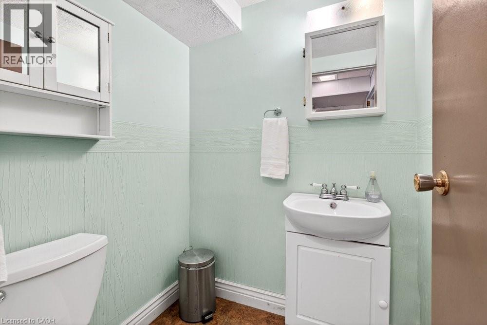 368 Carson Drive, Hamilton, Ontario  L8T 4V1 - Photo 38 - 40800050