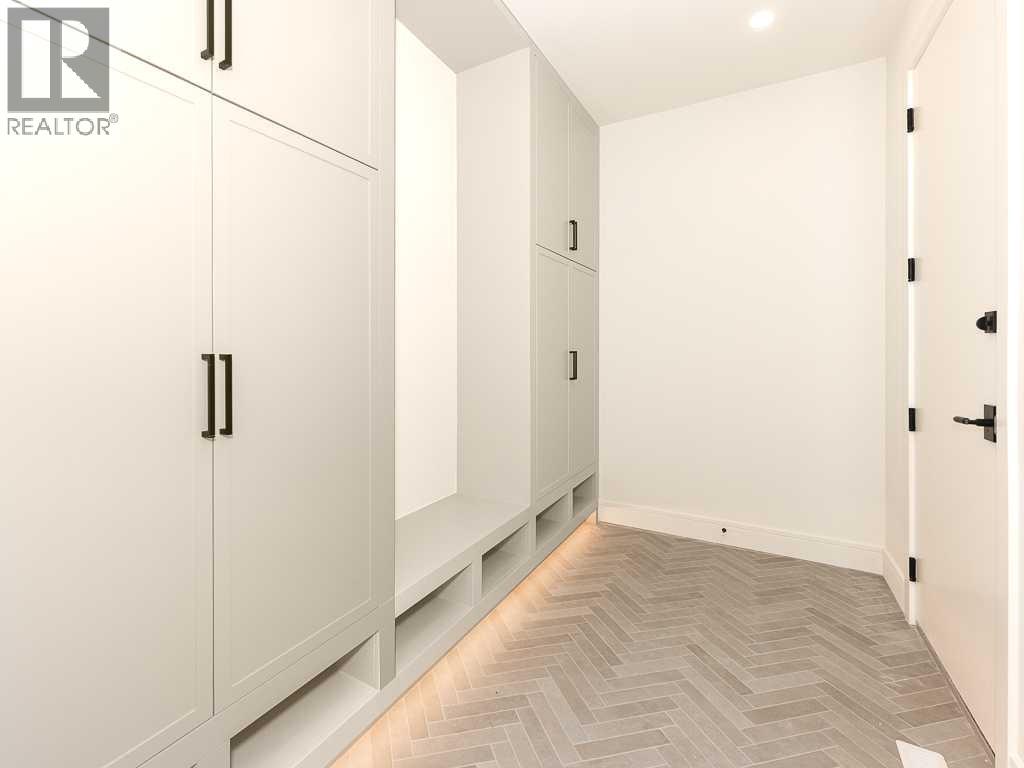 15 42 Street SW, Calgary, Alberta  T3C 1Y2 - Photo 25 - A2276766