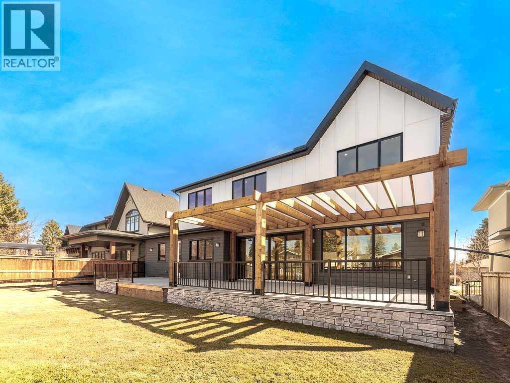 15 42 Street SW, Calgary, Alberta  T3C 1Y2 - Photo 3 - A2276766