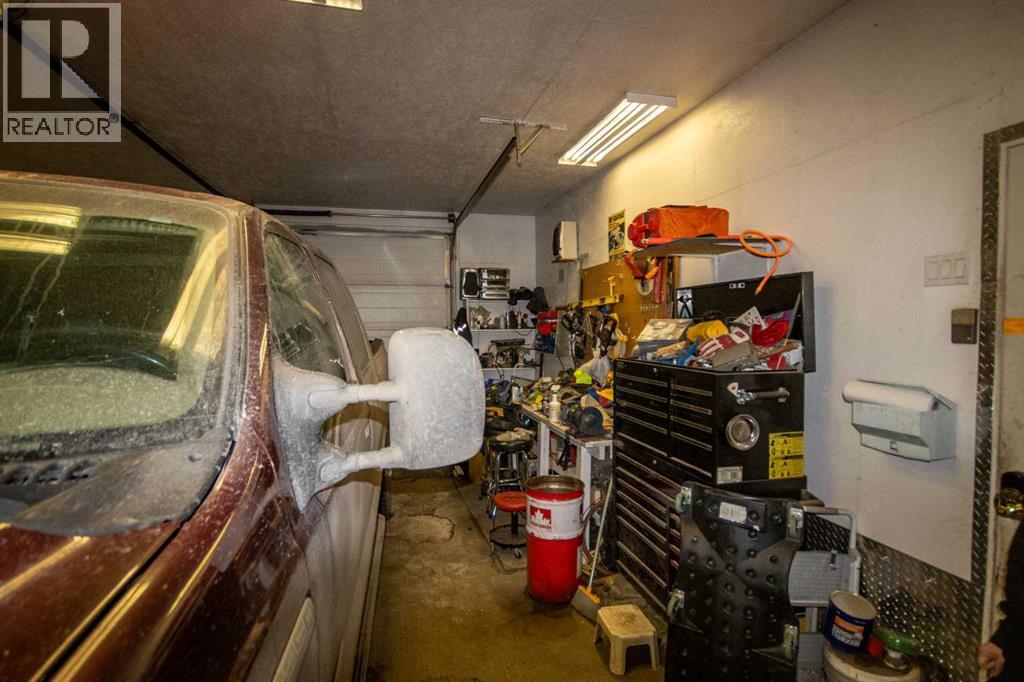 128 10 Avenue NE, Sundre, Alberta  T0M 1X0 - Photo 18 - A2277995