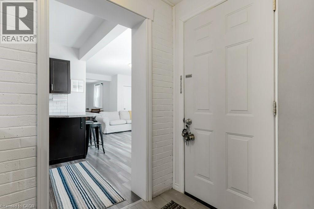 97 St George Street, Kitchener, Ontario  N2G 2T2 - Photo 3 - 40803568