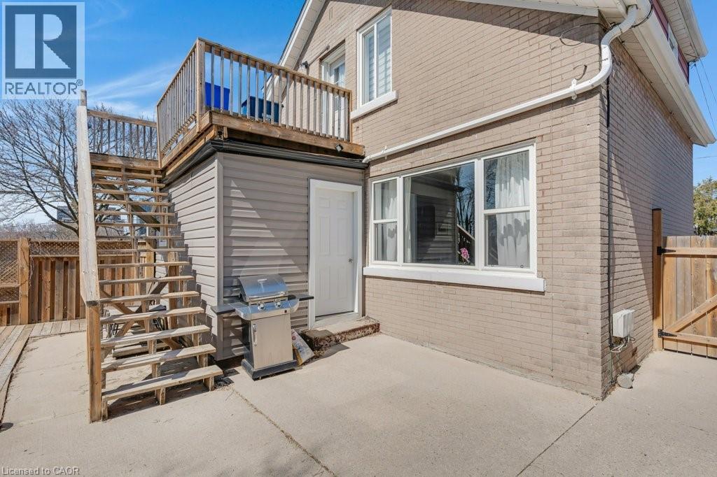 97 St George Street, Kitchener, Ontario  N2G 2T2 - Photo 2 - 40803568