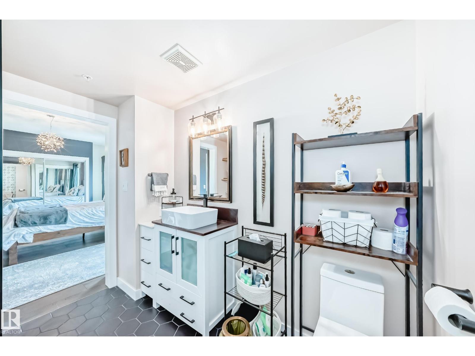 #707 10108 125 St NW, Edmonton, Alberta  T5N 4B6 - Photo 27 - E4449350