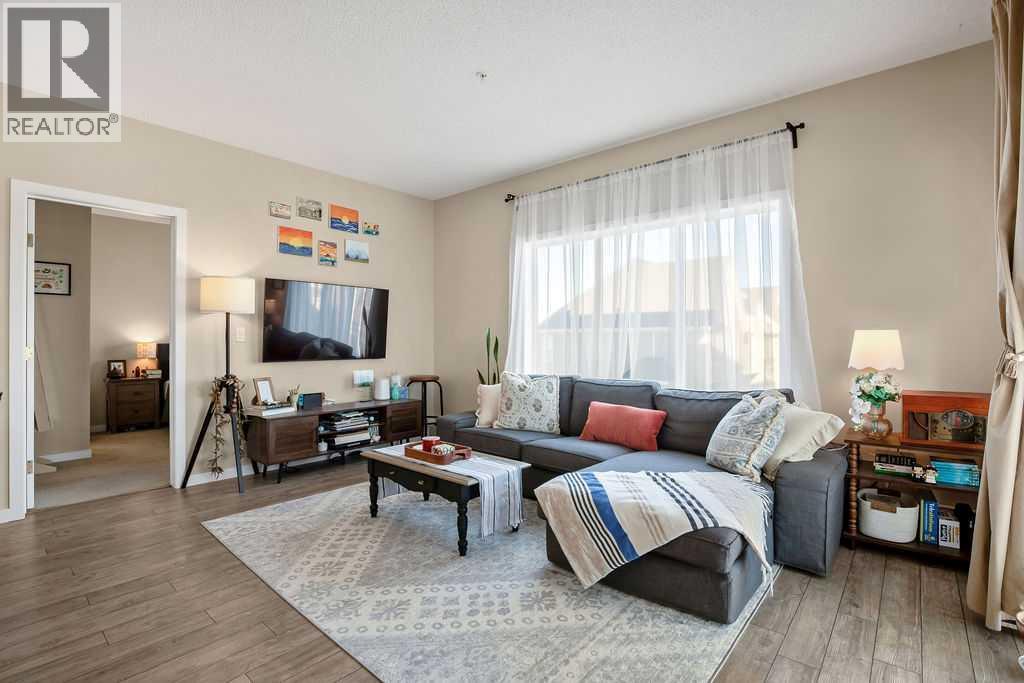 321, 402 Marquis Lane SE, Calgary, Alberta  T3M 2G7 - Photo 10 - A2278008