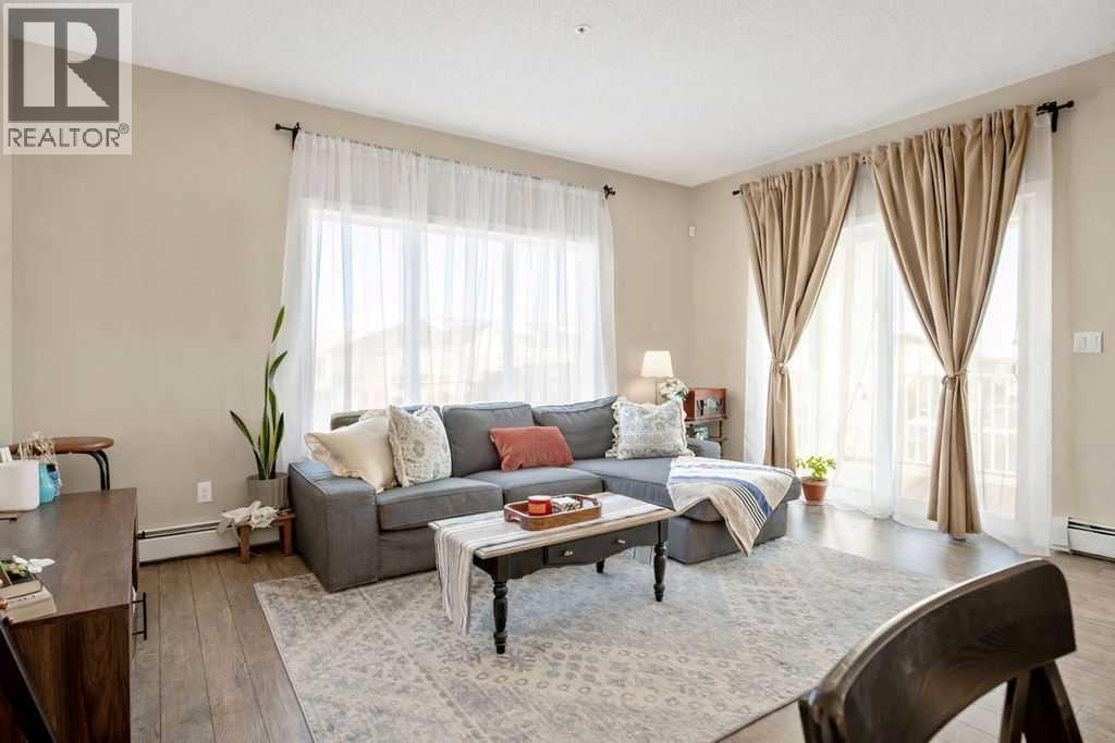 321, 402 Marquis Lane SE, Calgary, Alberta  T3M 2G7 - Photo 11 - A2278008