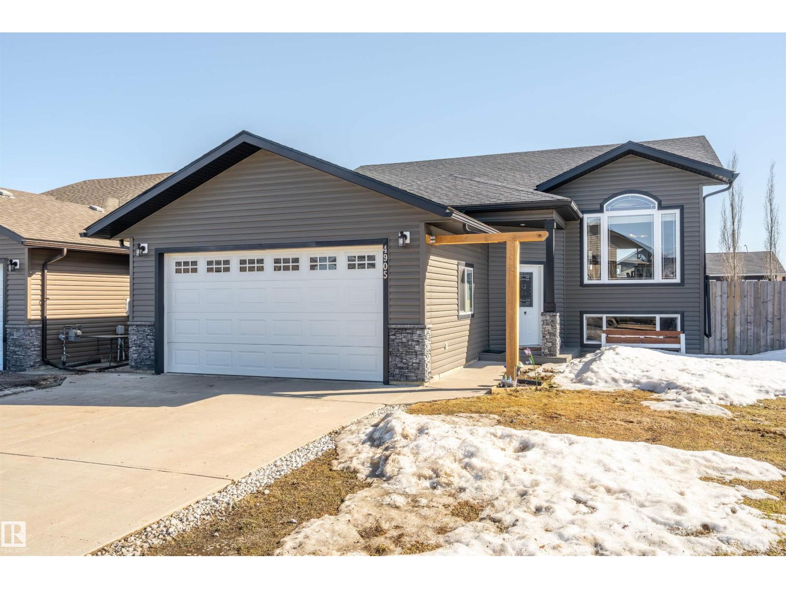 4905 58 AV, cold lake, Alberta