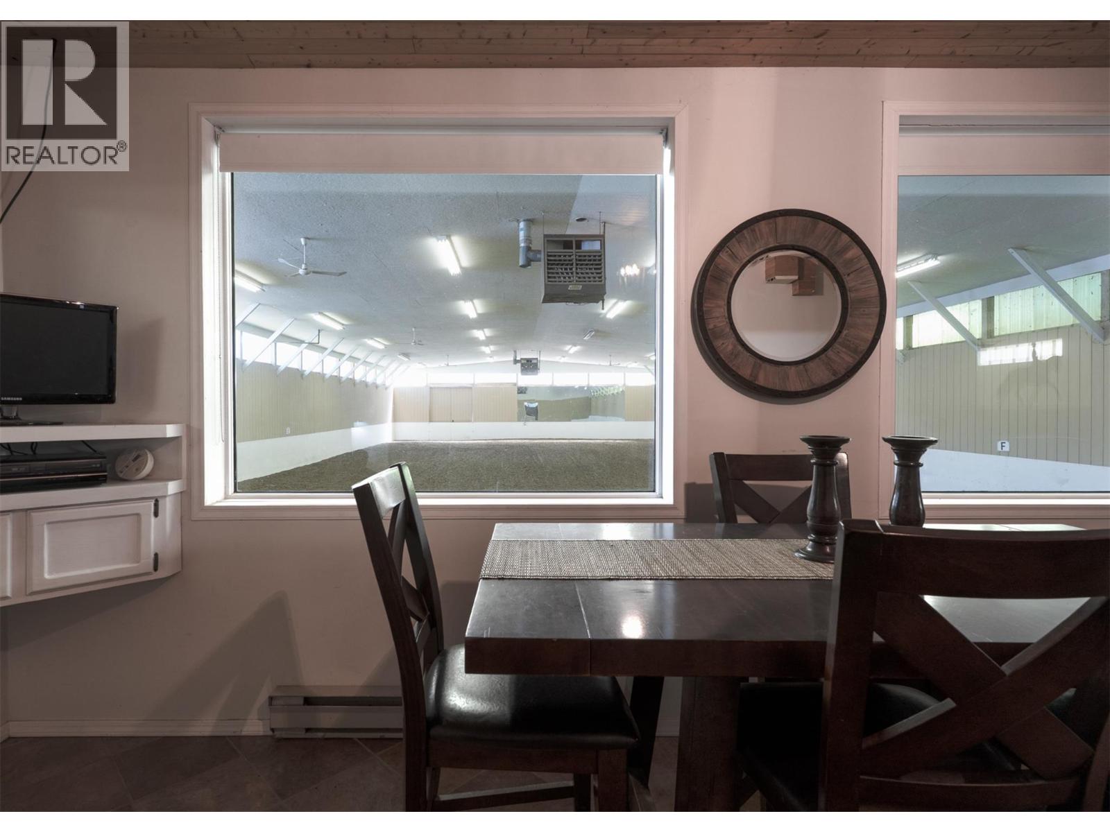 4452 Sleepy Hollow Road, Armstrong, British Columbia  V0E 1B4 - Photo 33 - 10378563