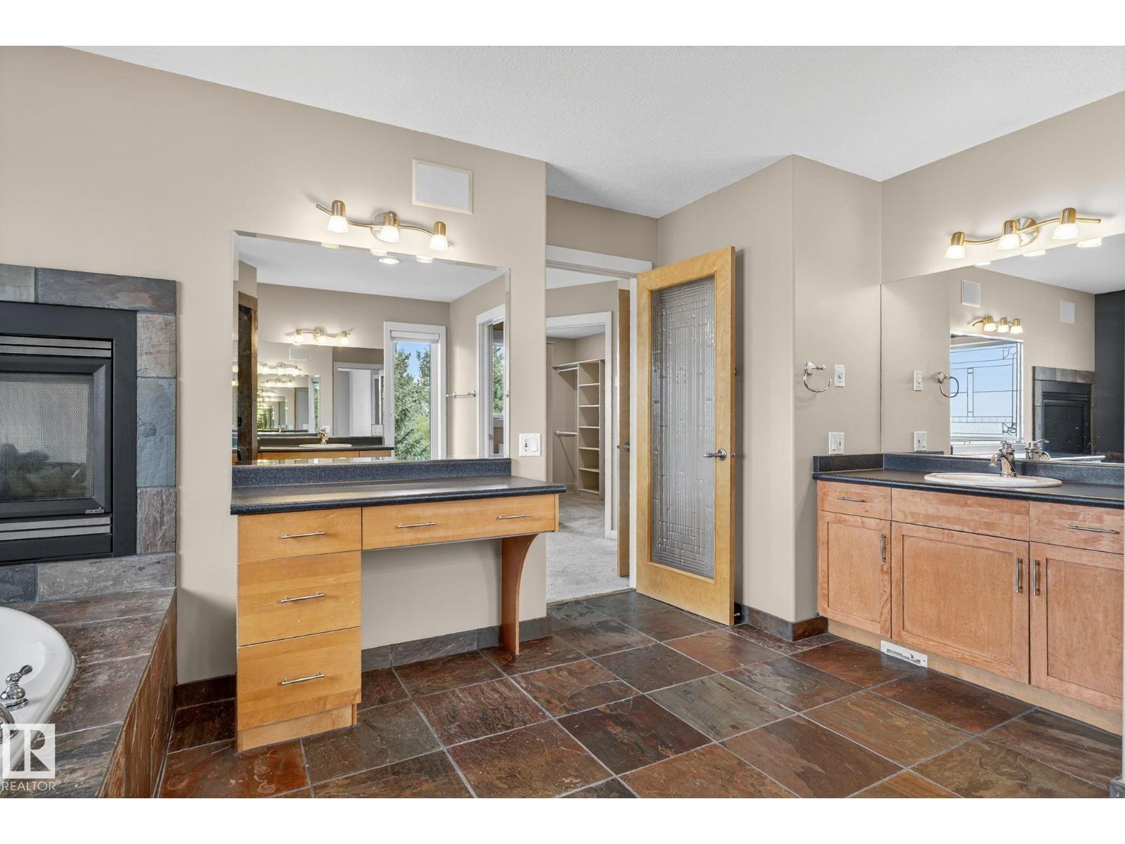 15860 41 Av Sw, Edmonton, Alberta  T6W 1A6 - Photo 37 - E4483474