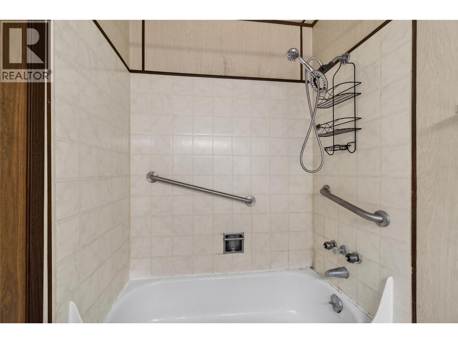 2862 Caen Road, Sorrento, British Columbia  V0E 2W0 - Photo 22 - 10378711