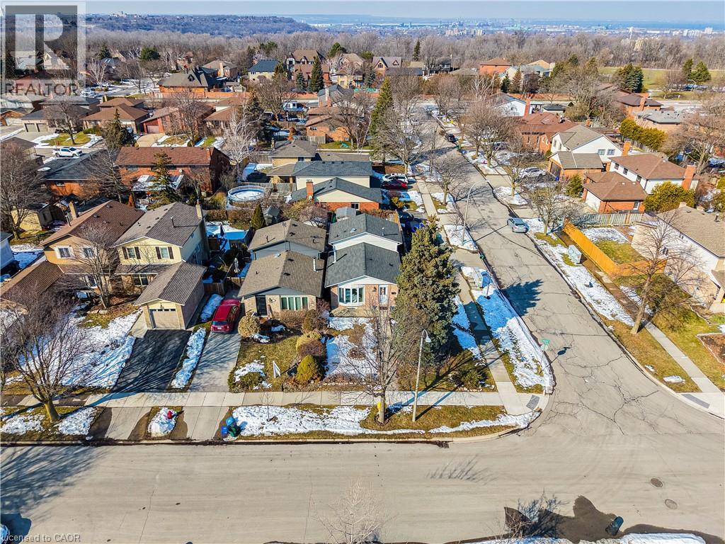 70 Athenia Drive, Stoney Creek, Ontario  L8J 1S8 - Photo 2 - 40809490