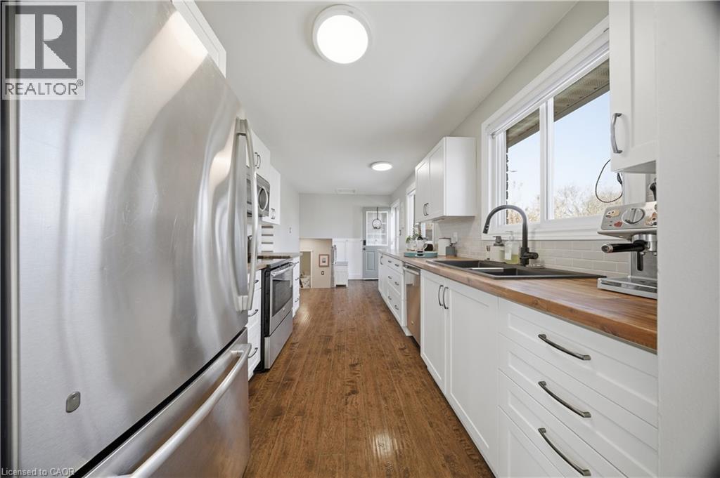 70 Athenia Drive, Stoney Creek, Ontario  L8J 1S8 - Photo 7 - 40809490