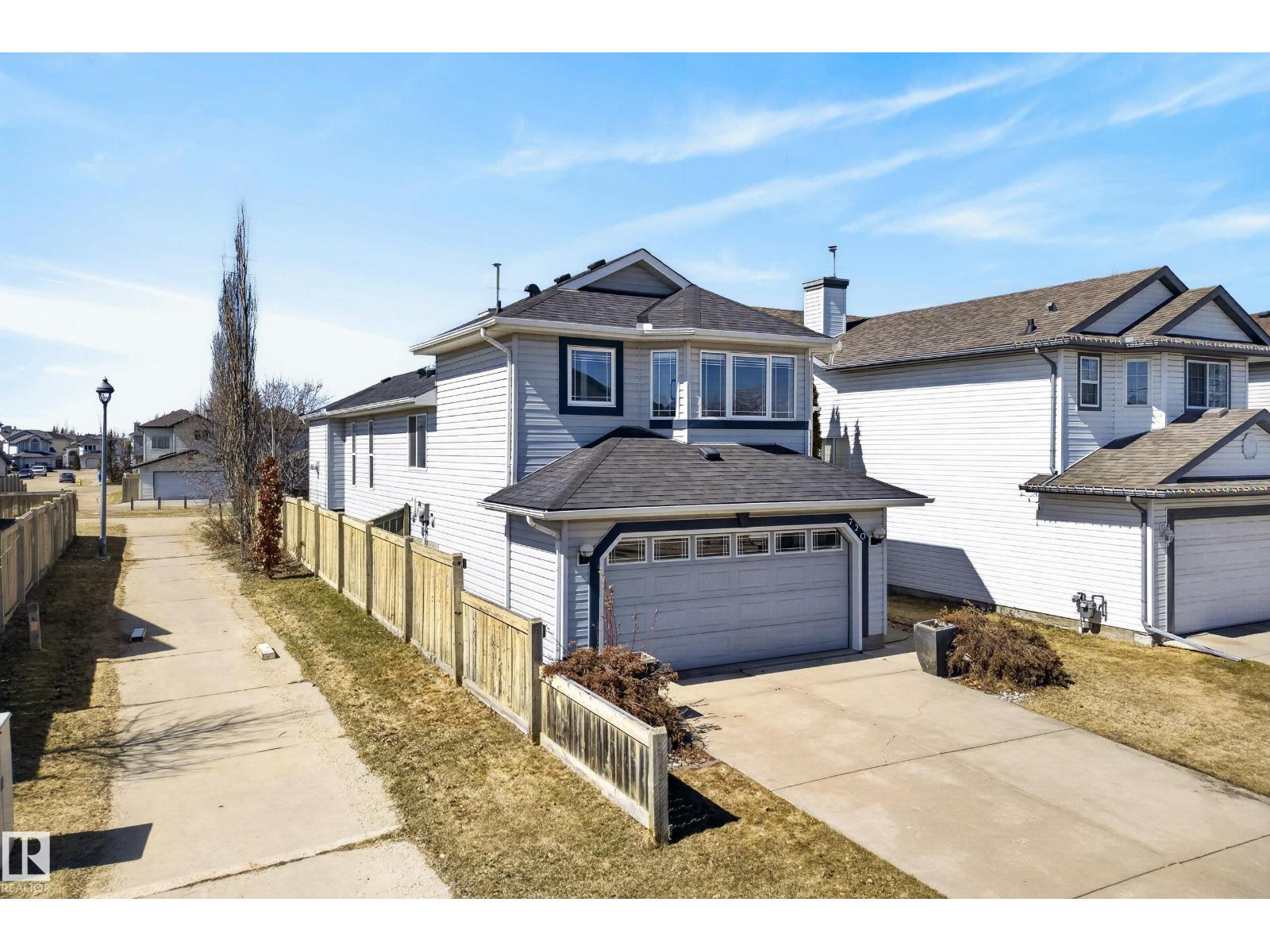 720 87 ST SW, edmonton, Alberta