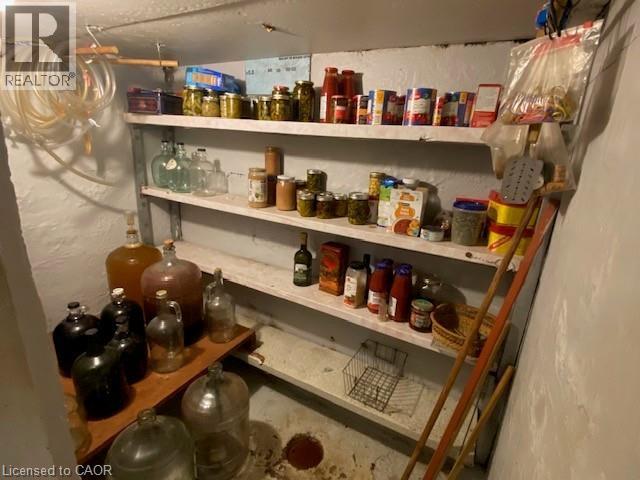 6 Cavalier Court, Hamilton, Ontario  L8H 2S4 - Photo 17 - 40811885