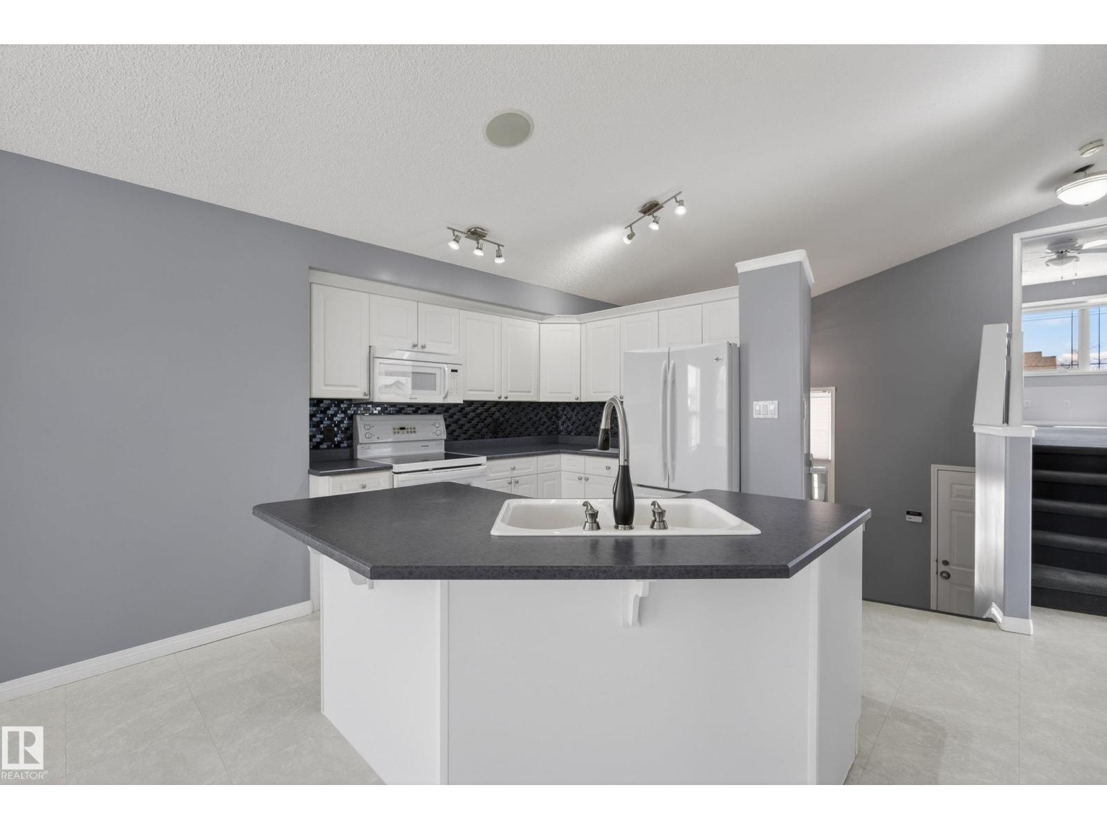 720 87 St Sw, Edmonton, Alberta  T6X 1G6 - Photo 11 - E4483478