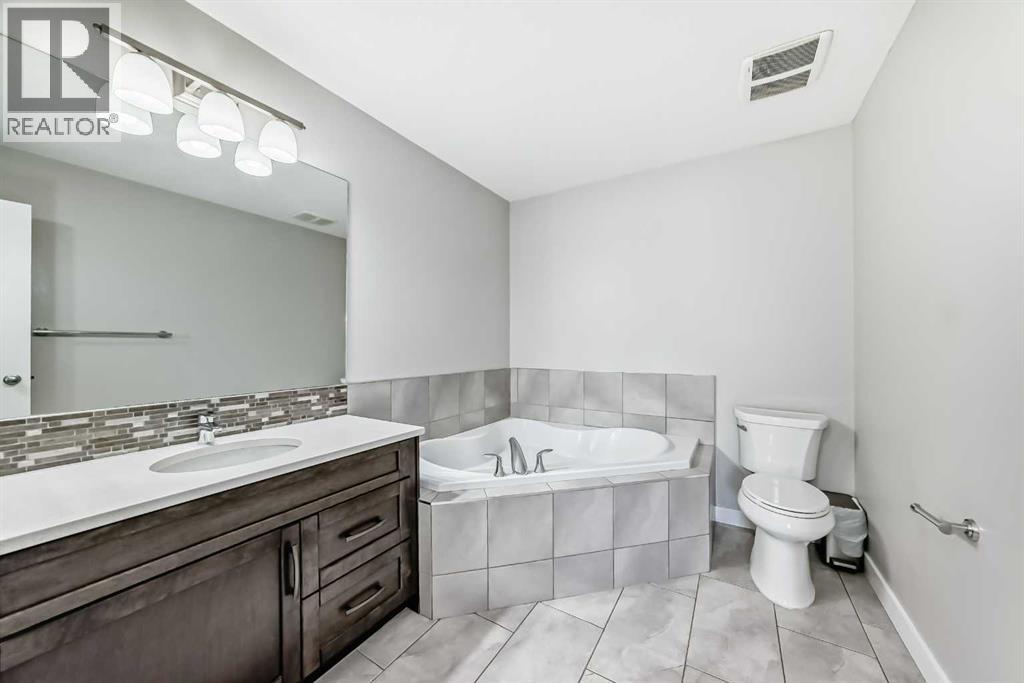 199 Kinniburgh Road, Chestermere, Alberta  T1X 0T8 - Photo 23 - A2284977