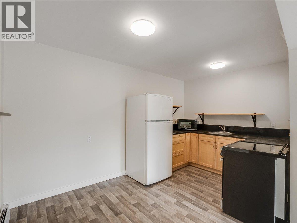 880 Wordsworth Avenue Unit# 116, Warfield, British Columbia  V1R 2E9 - Photo 4 - 10383362