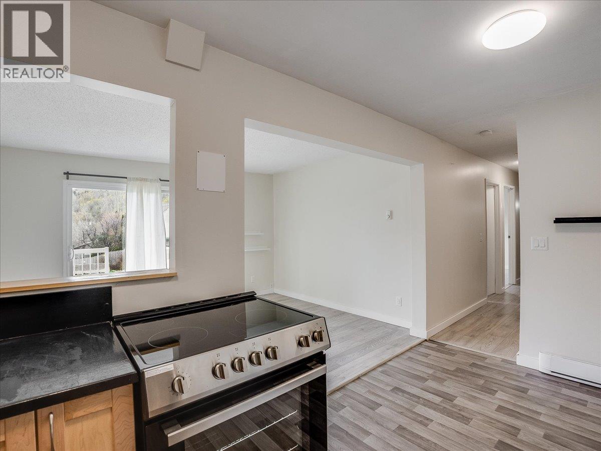 880 Wordsworth Avenue Unit# 116, Warfield, British Columbia  V1R 2E9 - Photo 5 - 10383362