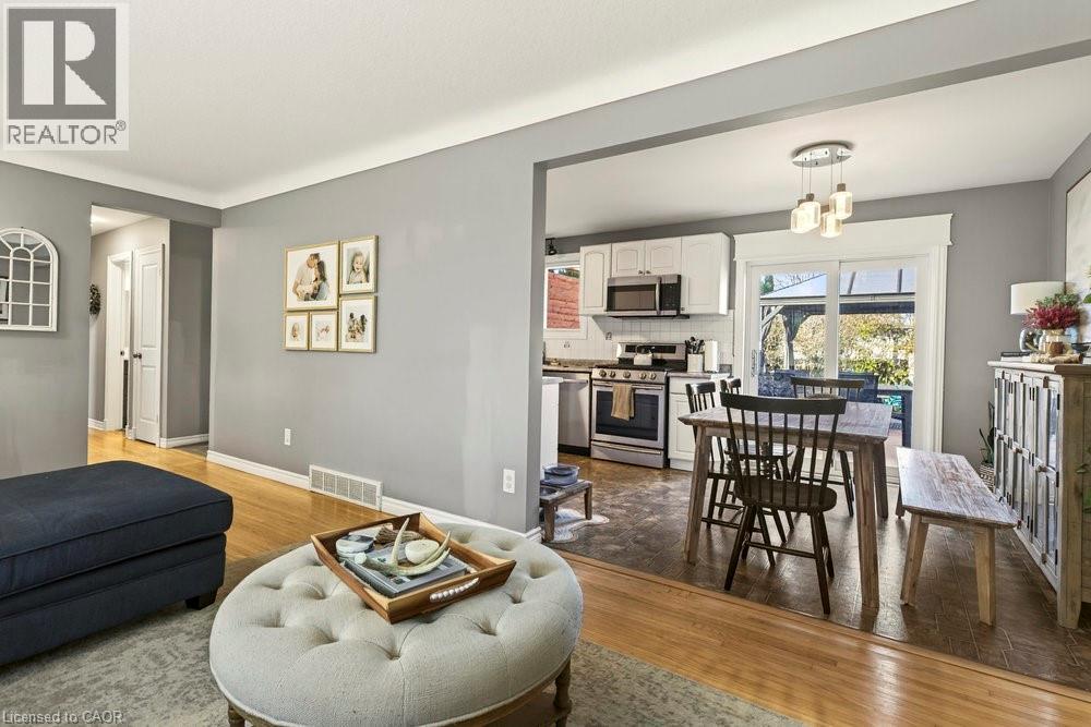 7 Prince Charles Drive, St. Catharines, Ontario  L2N 3Y4 - Photo 8 - 40812605