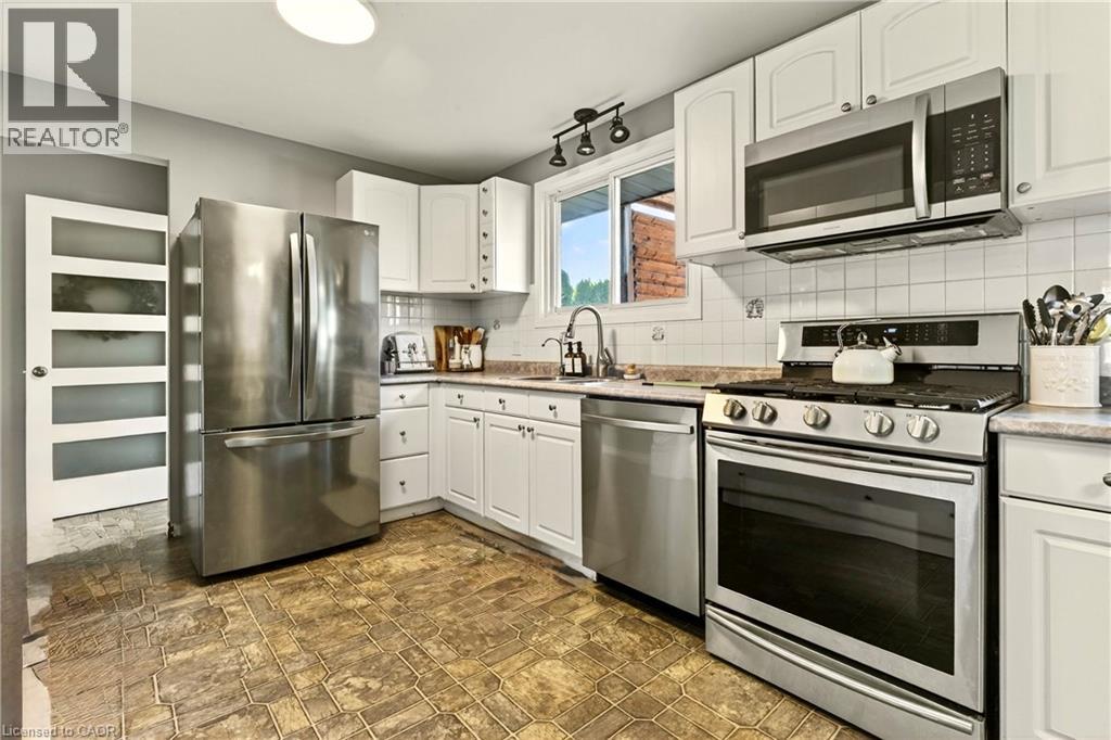 7 Prince Charles Drive, St. Catharines, Ontario  L2N 3Y4 - Photo 12 - 40812605