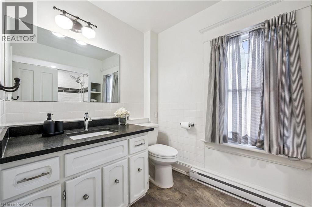 166 Waterloo Avenue, Guelph, Ontario  N1H 3J1 - Photo 13 - 40812870