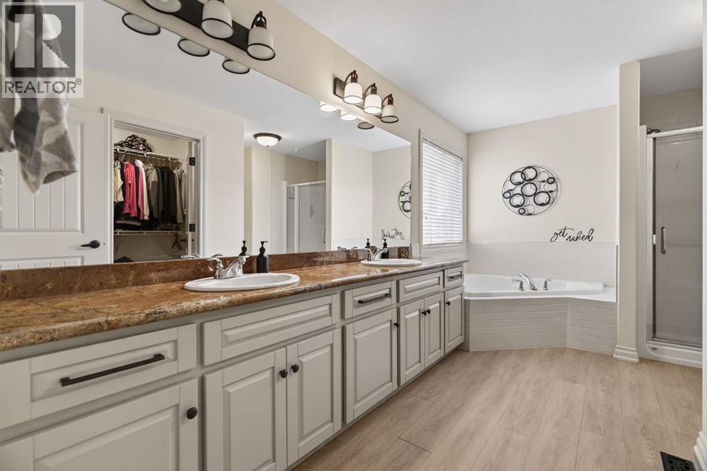 208 Cimarron Drive, Okotoks, Alberta  T1S 0A7 - Photo 25 - A2285179