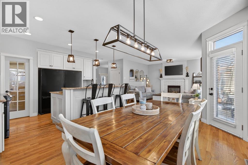 208 Cimarron Drive, Okotoks, Alberta  T1S 0A7 - Photo 9 - A2285179