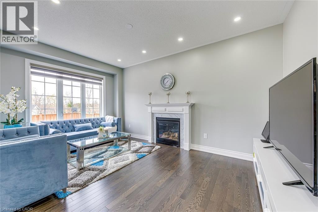 99 Mcknight Avenue, Waterdown, Ontario  L8B 0T8 - Photo 6 - 40812996