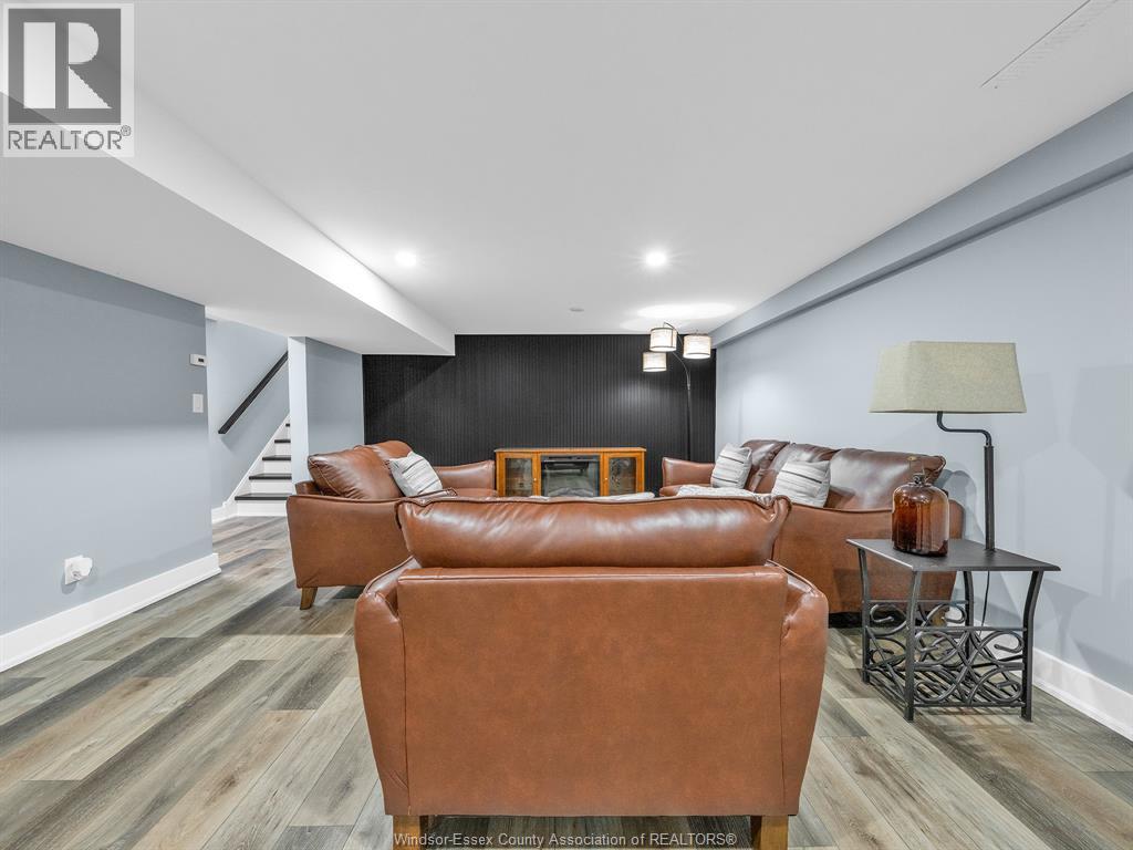 1367 Oxford Avenue, Kingsville, Ontario  N9Y 2S8 - Photo 35 - 26008913