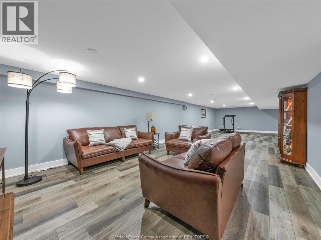 1367 Oxford Avenue, Kingsville, Ontario  N9Y 2S8 - Photo 36 - 26008913