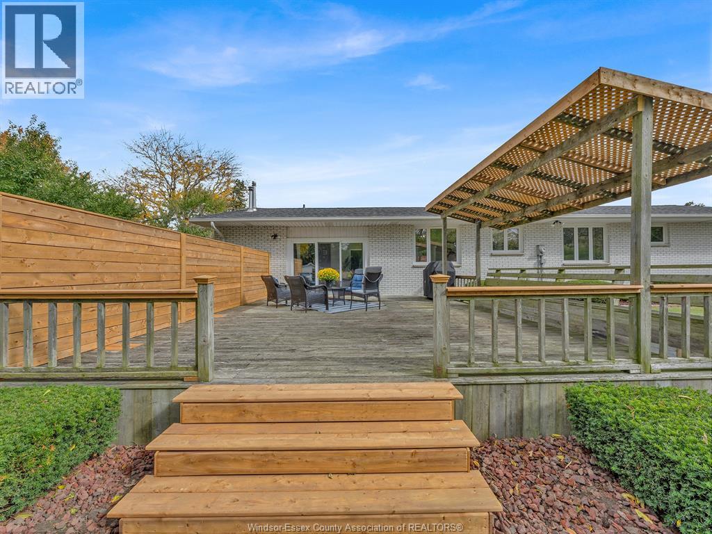 1367 Oxford Avenue, Kingsville, Ontario  N9Y 2S8 - Photo 38 - 26008913