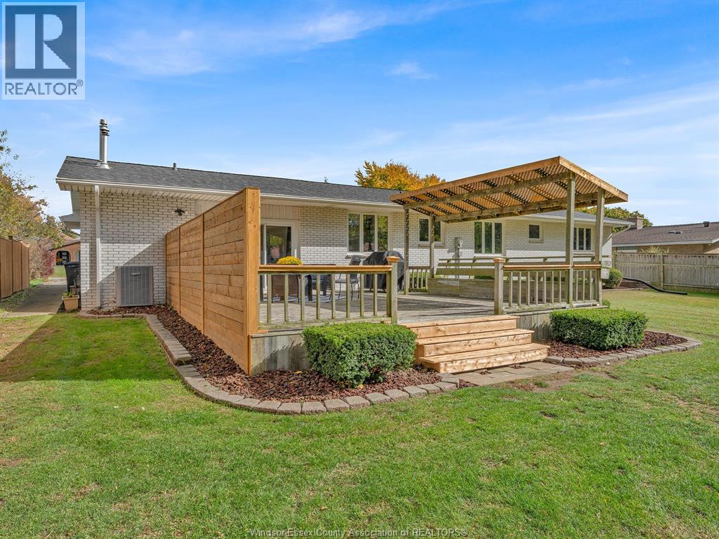 1367 Oxford Avenue, Kingsville, Ontario  N9Y 2S8 - Photo 39 - 26008913