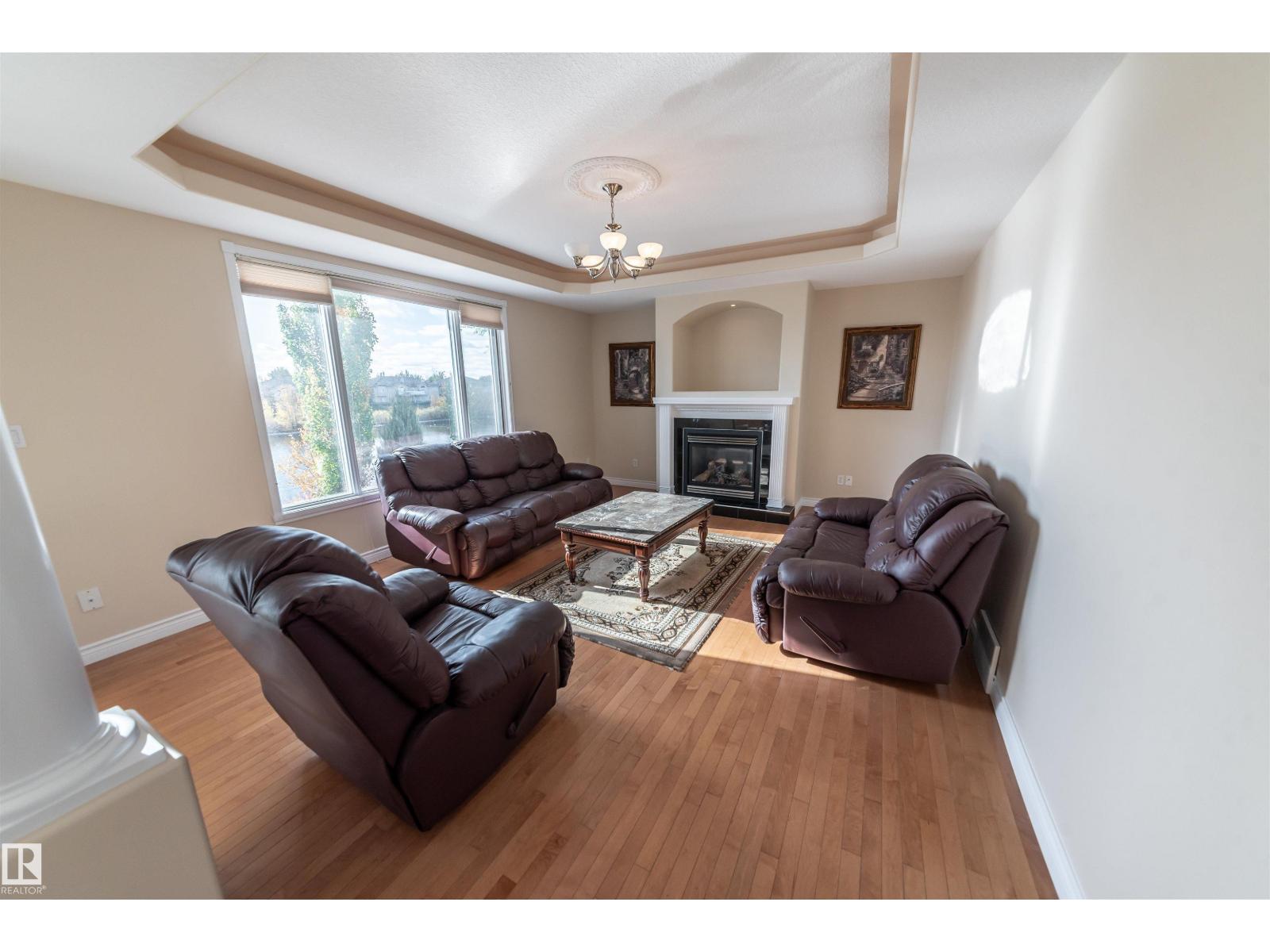 13527 158 Av NW, Edmonton, Alberta  T6V 1S3 - Photo 4 - E4472176