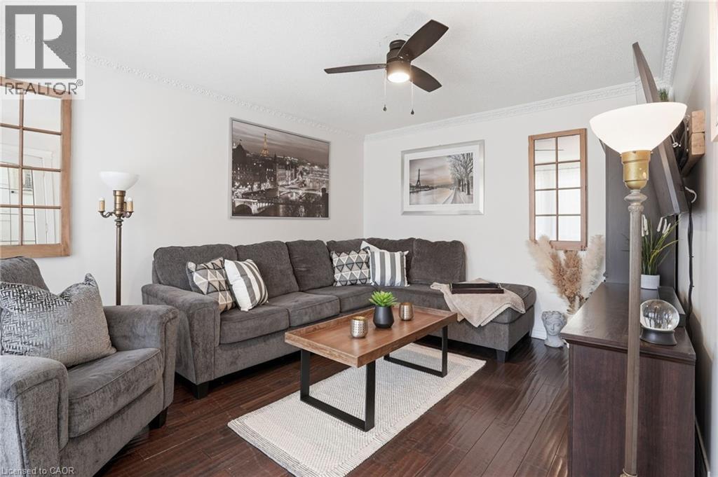 2 Hickory Court, Welland, Ontario  L3C 6S9 - Photo 6 - 40815054