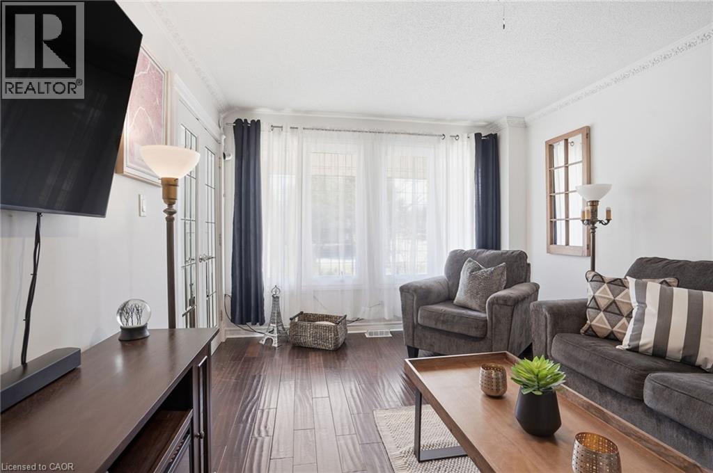 2 Hickory Court, Welland, Ontario  L3C 6S9 - Photo 8 - 40815054