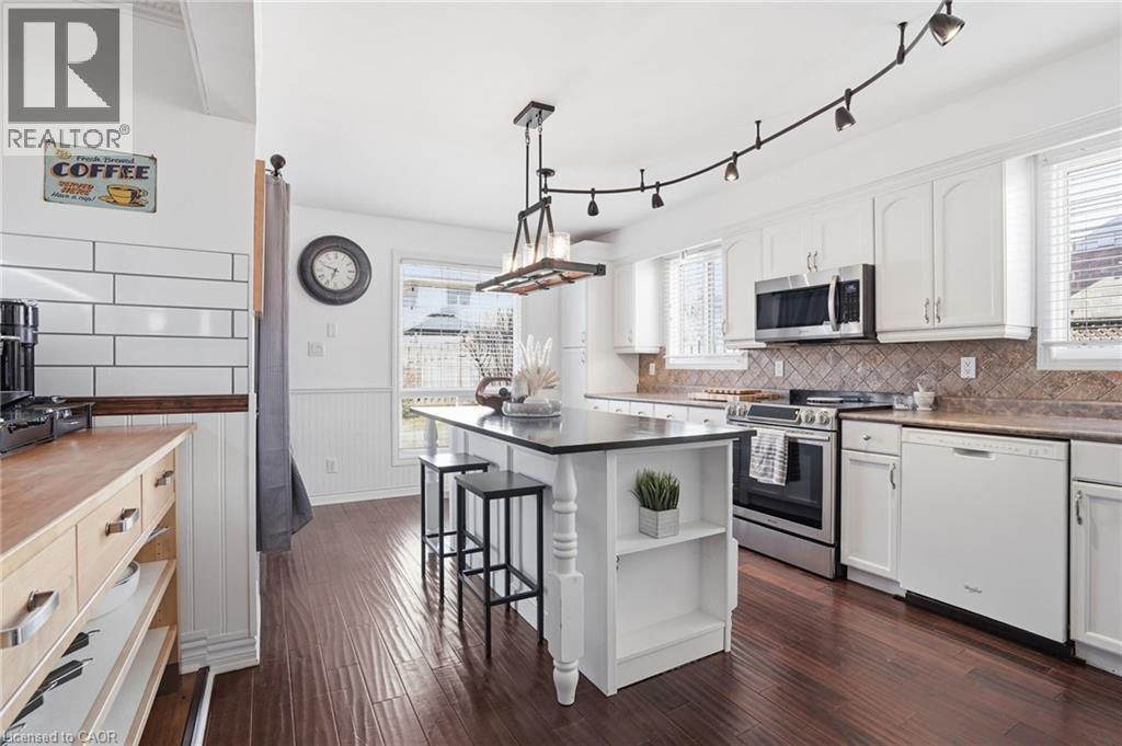 2 Hickory Court, Welland, Ontario  L3C 6S9 - Photo 9 - 40815054