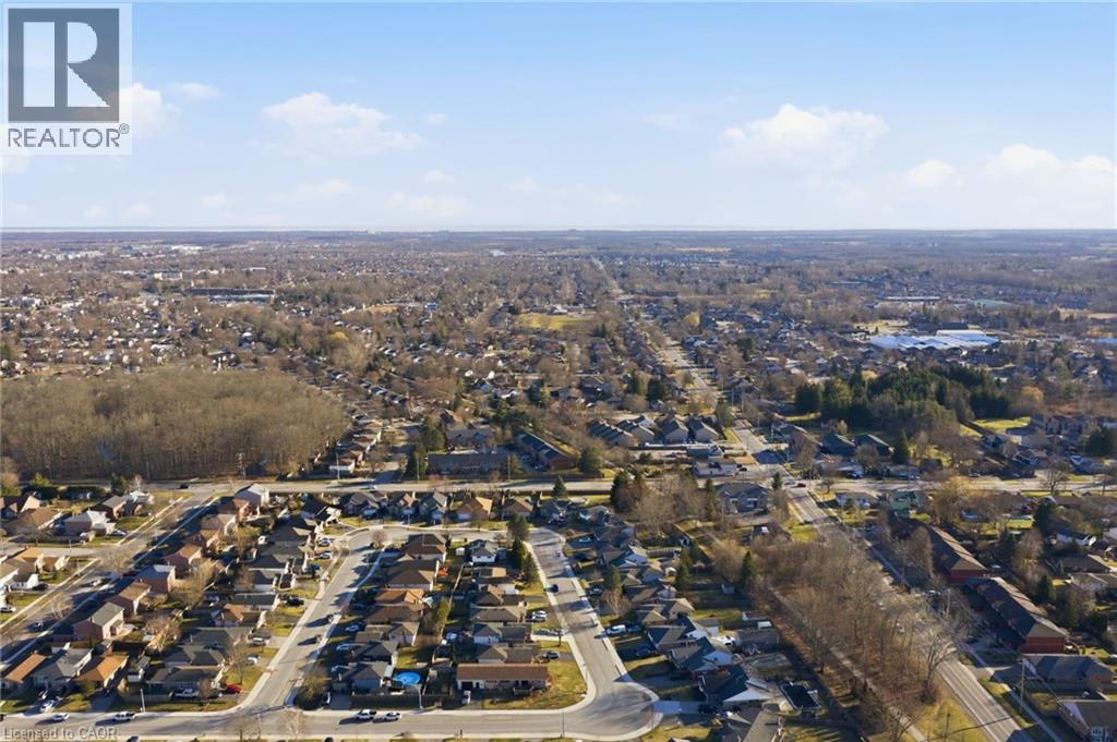 2 Hickory Court, Welland, Ontario  L3C 6S9 - Photo 44 - 40815054