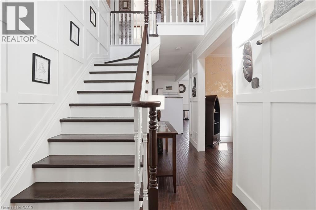 2 Hickory Court, Welland, Ontario  L3C 6S9 - Photo 5 - 40815054