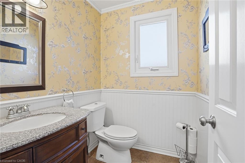 2 Hickory Court, Welland, Ontario  L3C 6S9 - Photo 16 - 40815054